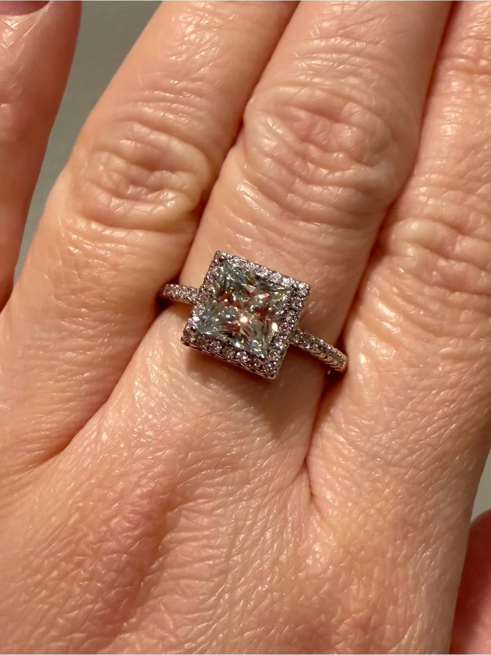 2.0CT GRA MOISSANITE Princess-Cut Engagement Ring in s925 Sterling Silver